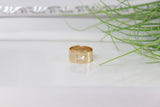 Ring Goldfarbe mit schmetterling