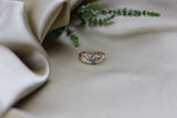ring mit bluemen steine