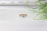 ring mit schöne stein