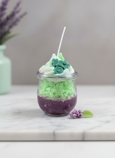 Duftkerze aus Sojawachs mit Rentiermotiv im Glas Mitbringsel für