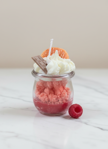 Duftkerze aus Sojawachs mit Orangenduft im Glas Aufmerksamkeit zum