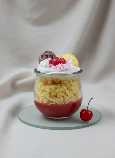 Glas-Duftkerze mit süßem Dessertduft handgegossen