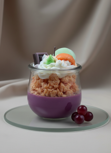 Handgegossene Duftkerze in schlichtem Glasdesign