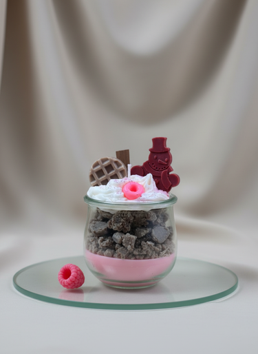 Schneemann-Sojakerze im Glas mit Schokoladenduft