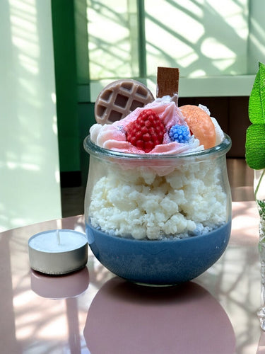 Handgegossene vegane Sojawachskerze im Glas