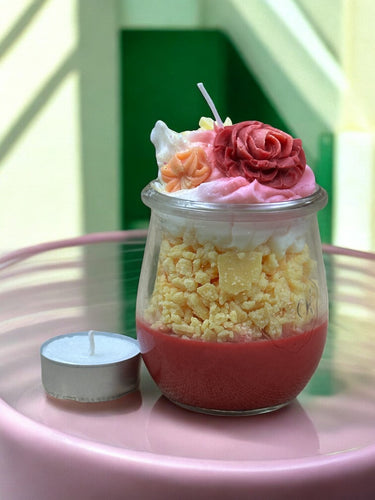 Duftkerze aus Sojawachs in Blüten-Optik