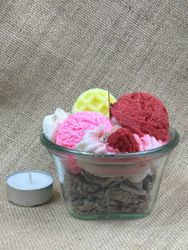  Beeren-Eis-Duftkerze in Schale
