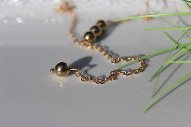 Stilvolles Goldplattiertes Damen Halskette: Einzigartiges Lässiges Solides Farbdesign